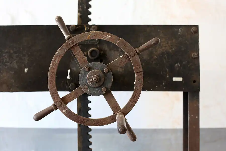 087 | 2019 | Hohenofen | VEB Feinpapierfabriken Neu Kaliss – Werk Hohenofen | Patent Papierfabrik | © carsten riede fotografie