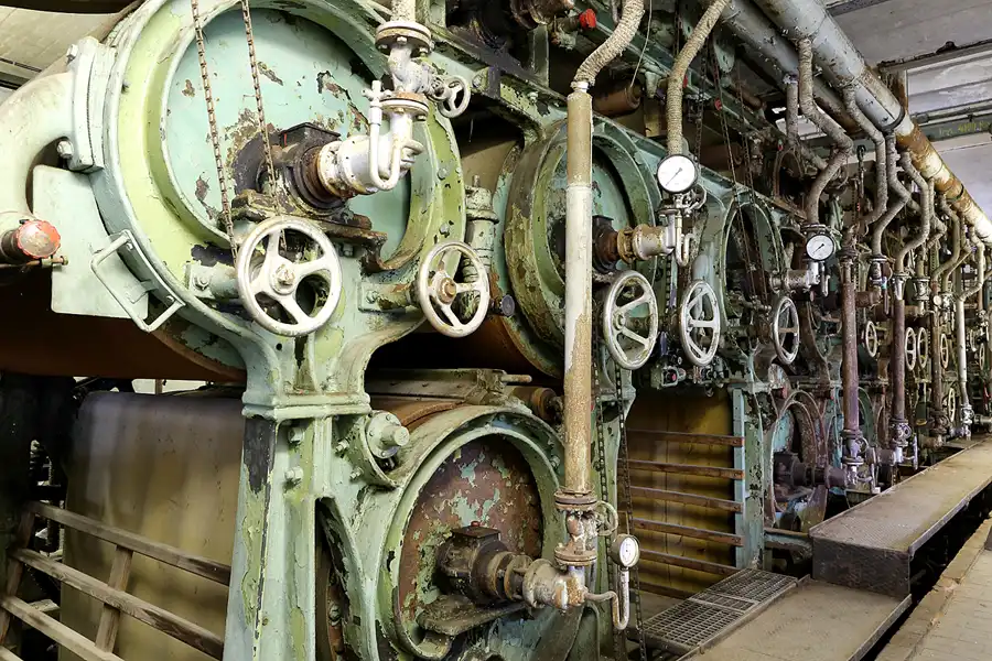 112 | 2019 | Hohenofen | VEB Feinpapierfabriken Neu Kaliss – Werk Hohenofen | Patent Papierfabrik | © carsten riede fotografie