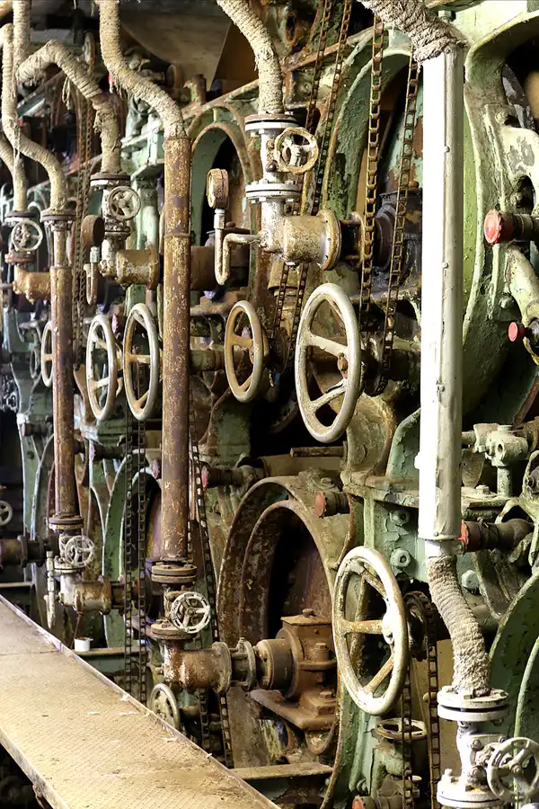 114 | 2019 | Hohenofen | VEB Feinpapierfabriken Neu Kaliss – Werk Hohenofen | Patent Papierfabrik | © carsten riede fotografie