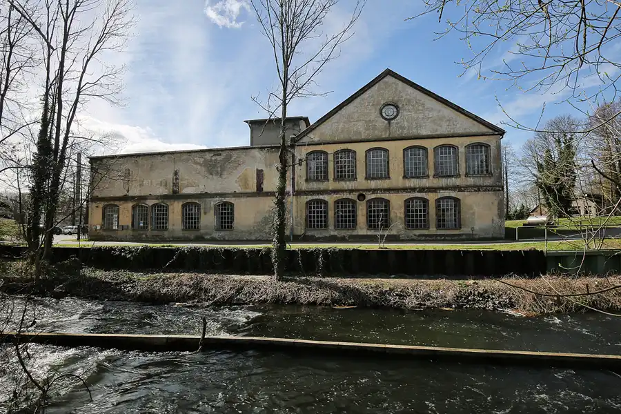 148 | 2019 | Hohenofen | VEB Feinpapierfabriken Neu Kaliss – Werk Hohenofen | Patent Papierfabrik | © carsten riede fotografie
