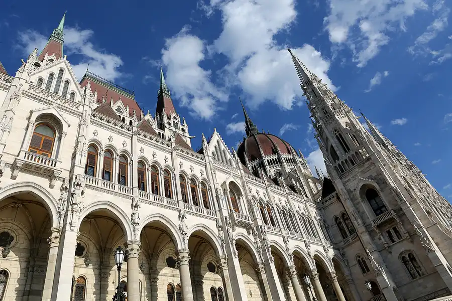 011 | 2019 | Budapest | Parlamentsgebäude – Országház | © carsten riede fotografie