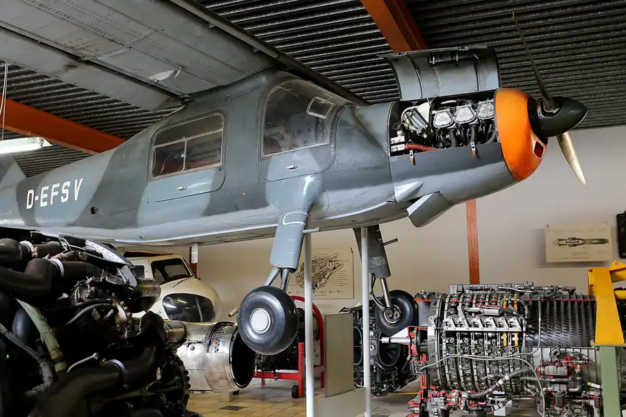 008 | 2019 | Hermeskeil | Flugausstellung Junior | © carsten riede fotografie