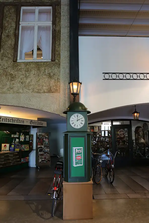 021 | 2019 | Bernkastel-Kues | Zylinderhaus | © carsten riede fotografie