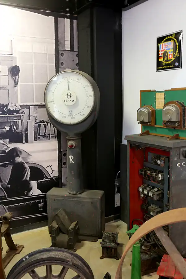 055 | 2019 | Bernkastel-Kues | Zylinderhaus | © carsten riede fotografie