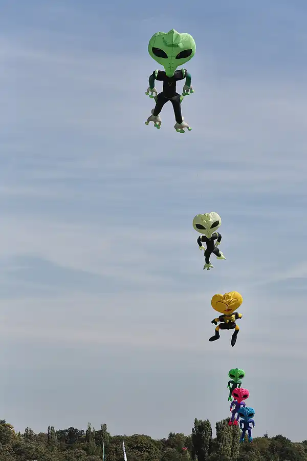 012 | 2019 | Berlin | Festival der Riesendrachen | © carsten riede fotografie