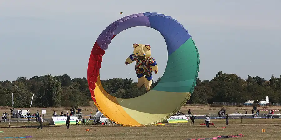 017 | 2019 | Berlin | Festival der Riesendrachen | © carsten riede fotografie