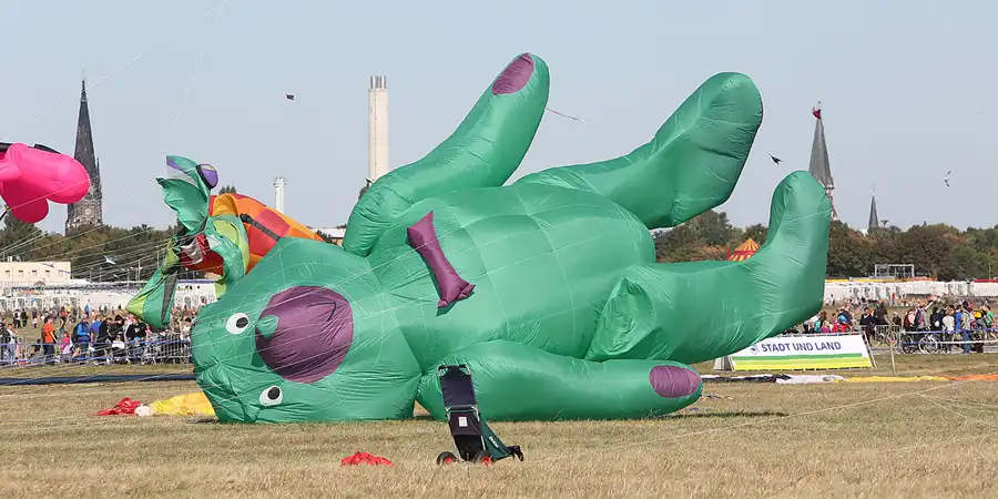 033 | 2019 | Berlin | Festival der Riesendrachen | © carsten riede fotografie