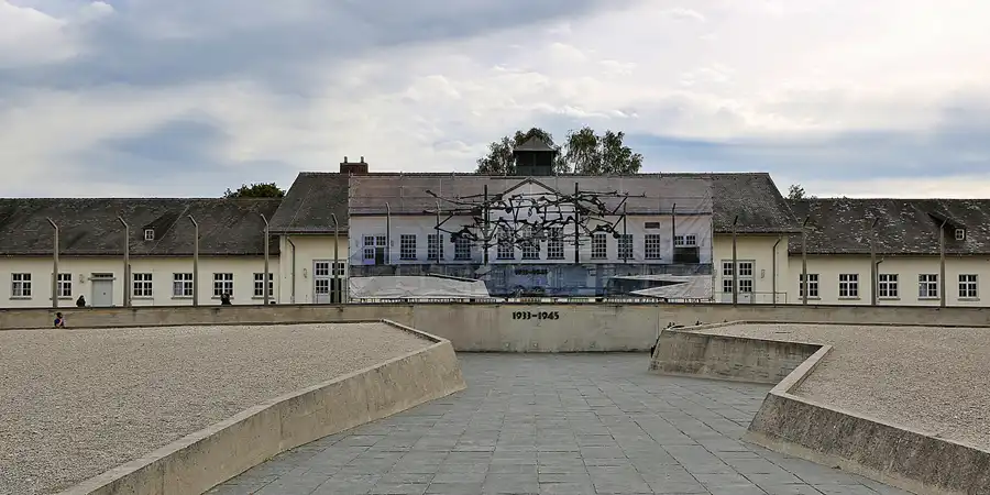 003 | 2019 | Dachau | Gedenkstätte | © carsten riede fotografie