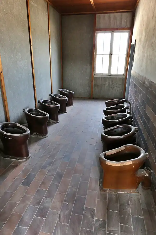 008 | 2019 | Dachau | Gedenkstätte | © carsten riede fotografie