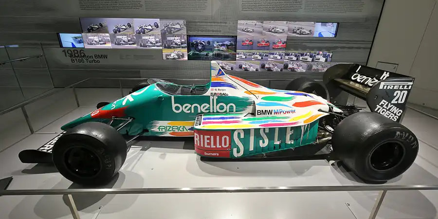 003 | 2019 | München | BMW Museum | Benetton-BMW B186 (1986) | © carsten riede fotografie