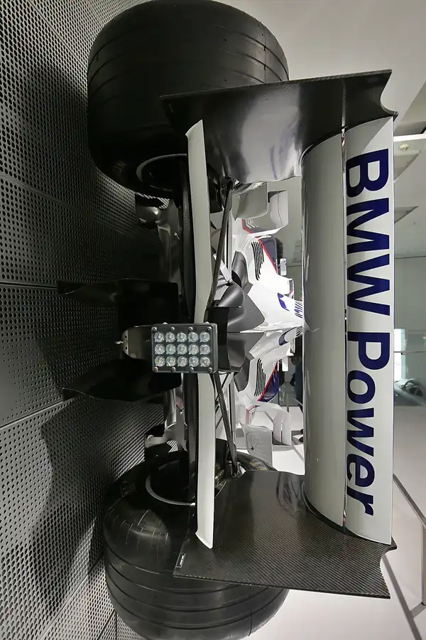 008 | 2019 | München | BMW Museum | BMW Sauber F1.06 (2006) | © carsten riede fotografie