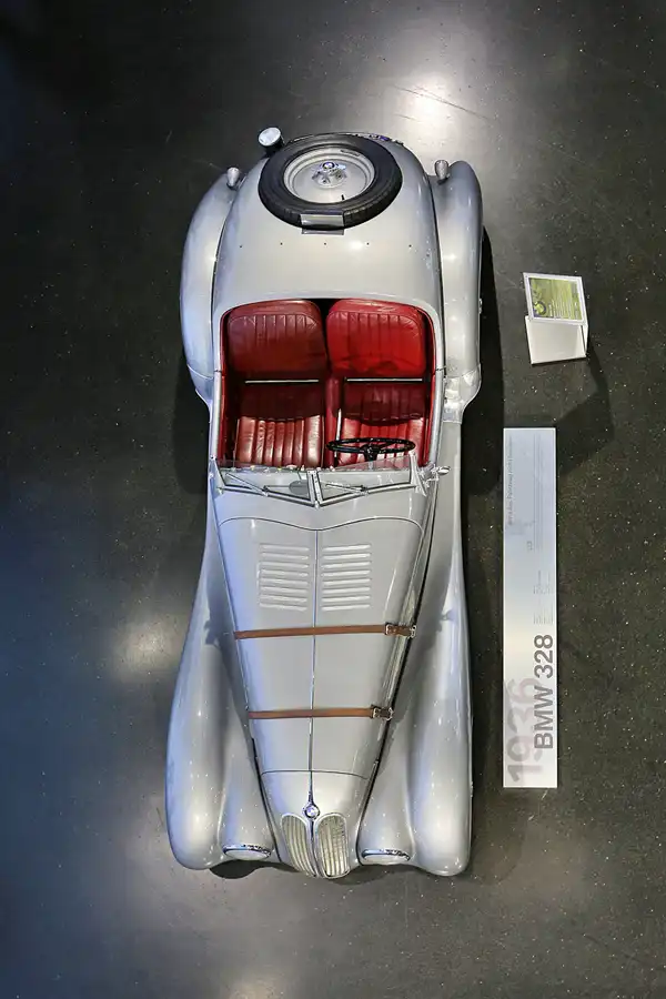 024 | 2019 | München | BMW Museum | © carsten riede fotografie