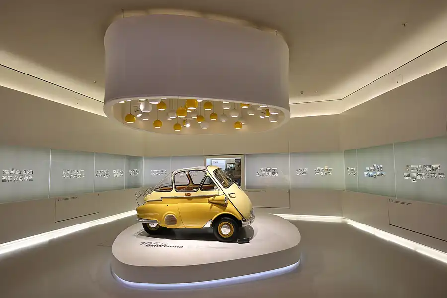 056 | 2019 | München | BMW Museum | © carsten riede fotografie