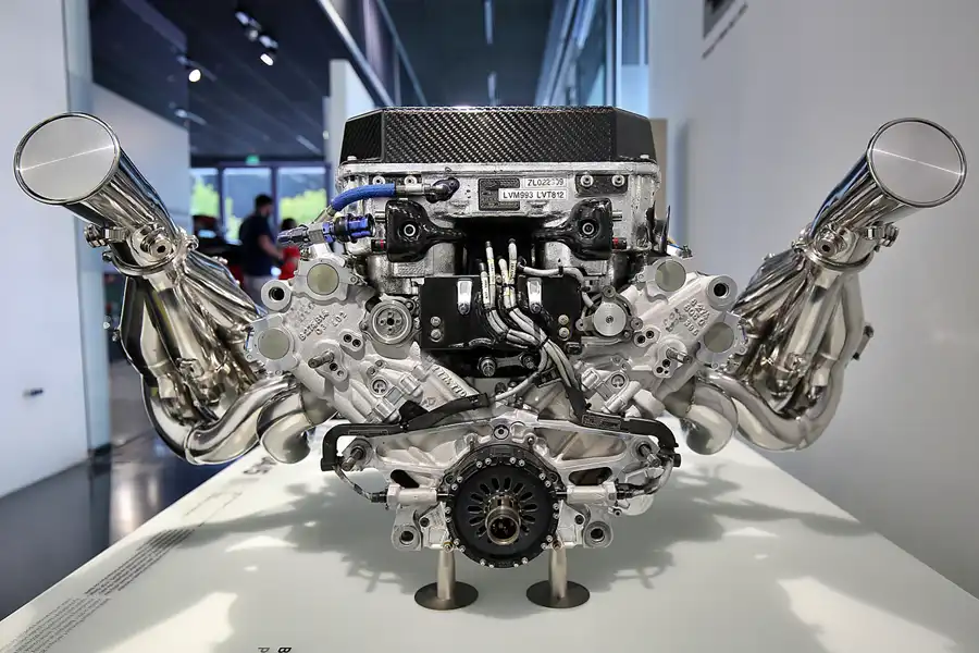 066 | 2019 | München | BMW Museum | 3.0 BMW P84/5 V10 (2005) | © carsten riede fotografie