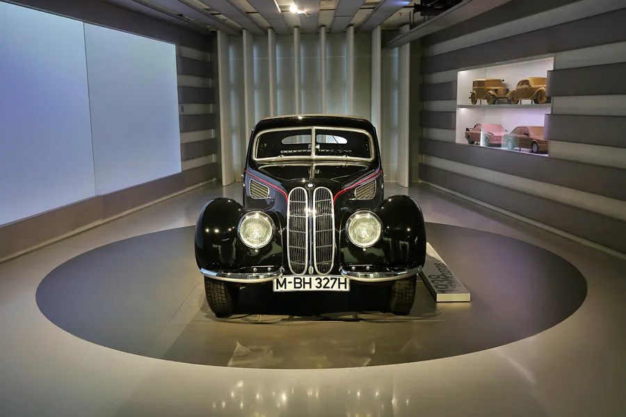 038 | 2019 | München | BMW Museum | © carsten riede fotografie