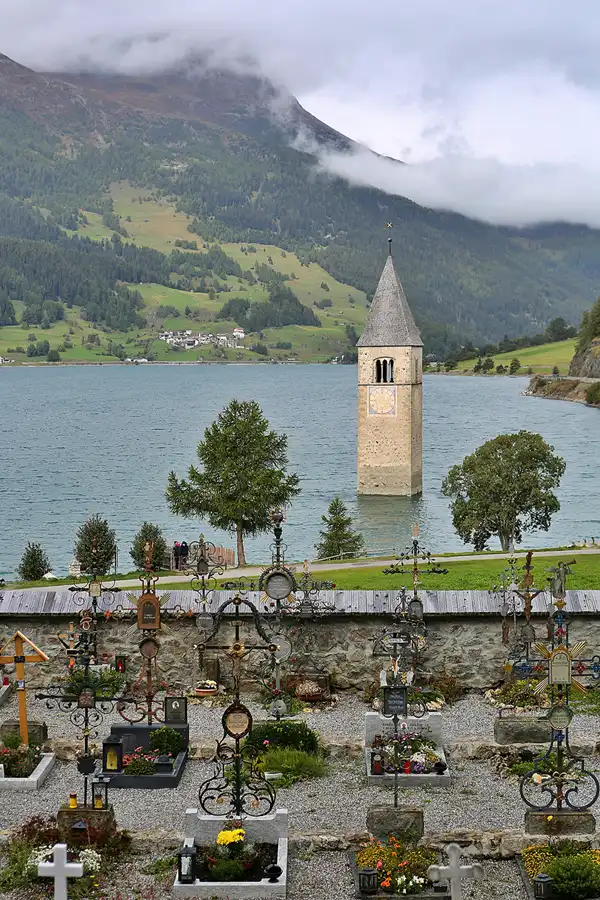 198 | 2019 | Graun | Friedhof | © carsten riede fotografie