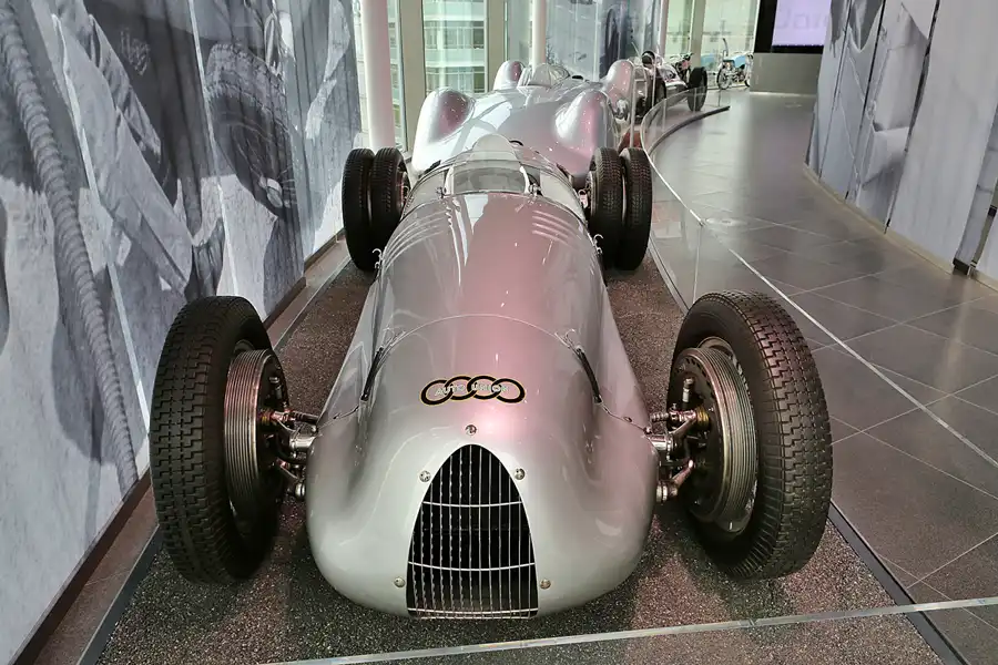 010 | 2019 | Ingolstadt | Audi Forum – Auto Union Typ D | © carsten riede fotografie