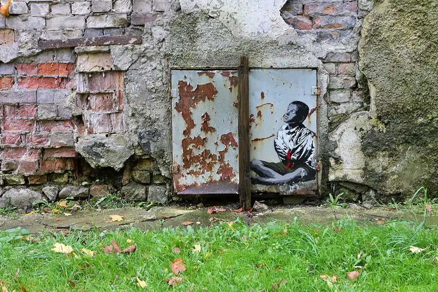 017 | 2019 | Strelitz-Alt | Mecklenburg-Strelitzsche Landesirrenanstalt Domjüch – artbase 2019 | © carsten riede fotografie