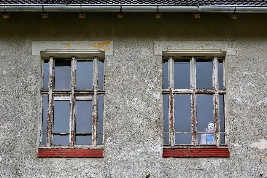 020 | 2019 | Strelitz-Alt | Mecklenburg-Strelitzsche Landesirrenanstalt Domjüch – artbase 2019 | © carsten riede fotografie