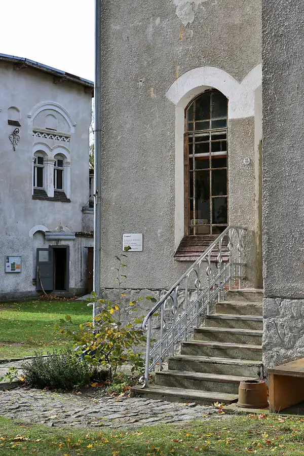 022 | 2019 | Strelitz-Alt | Mecklenburg-Strelitzsche Landesirrenanstalt Domjüch – artbase 2019 | © carsten riede fotografie