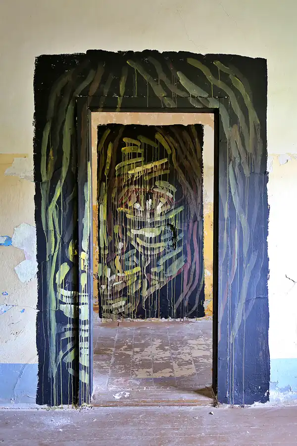 040 | 2019 | Strelitz-Alt | Mecklenburg-Strelitzsche Landesirrenanstalt Domjüch – artbase 2019 | © carsten riede fotografie