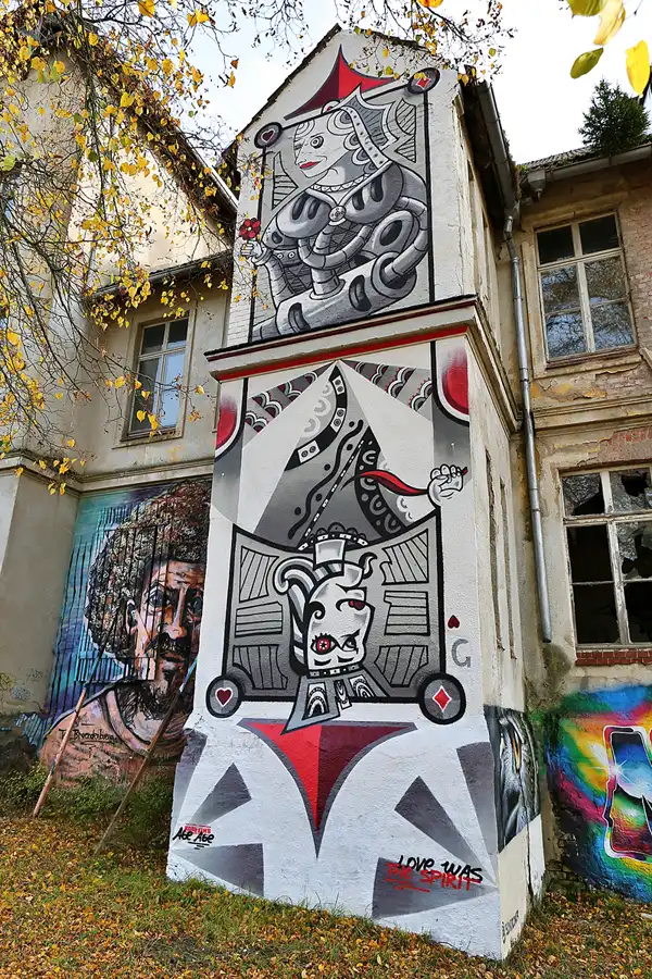 052 | 2019 | Strelitz-Alt | Mecklenburg-Strelitzsche Landesirrenanstalt Domjüch – artbase 2019 | © carsten riede fotografie