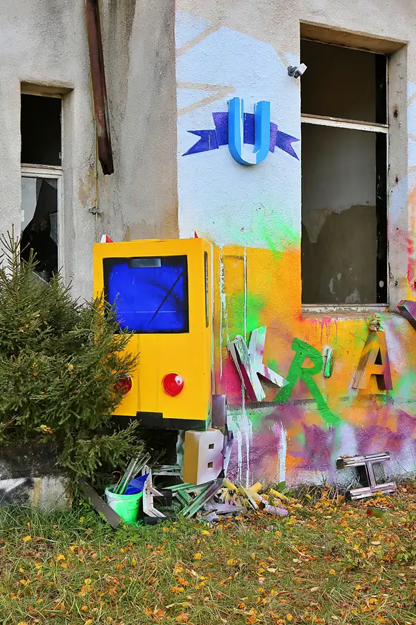 055 | 2019 | Strelitz-Alt | Mecklenburg-Strelitzsche Landesirrenanstalt Domjüch – artbase 2019 | © carsten riede fotografie