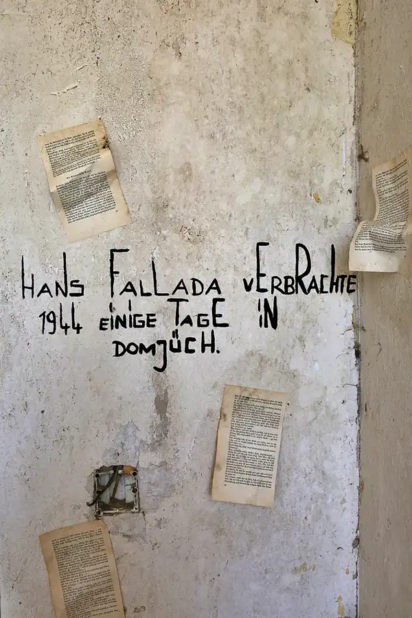 086 | 2019 | Strelitz-Alt | Mecklenburg-Strelitzsche Landesirrenanstalt Domjüch – artbase 2019 | © carsten riede fotografie