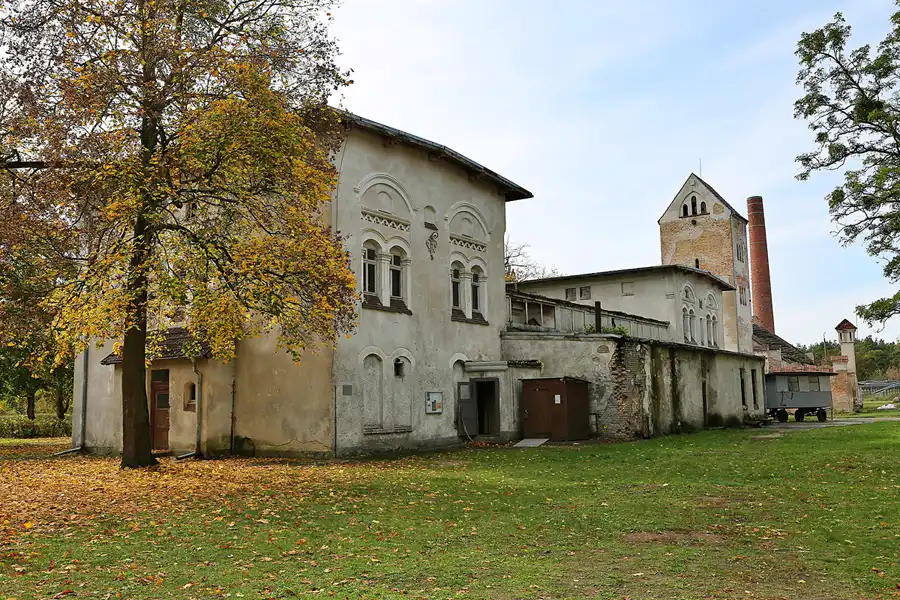148 | 2019 | Strelitz-Alt | Mecklenburg-Strelitzsche Landesirrenanstalt Domjüch – artbase 2019 | © carsten riede fotografie