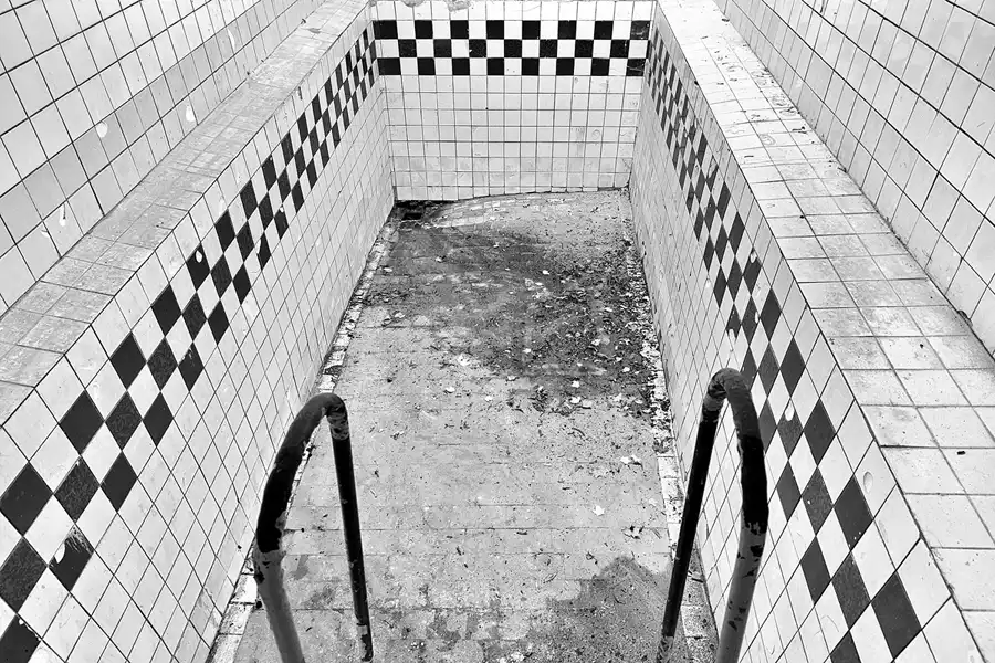 154 | 2019 | Strelitz-Alt | Mecklenburg-Strelitzsche Landesirrenanstalt Domjüch – artbase 2019 | © carsten riede fotografie