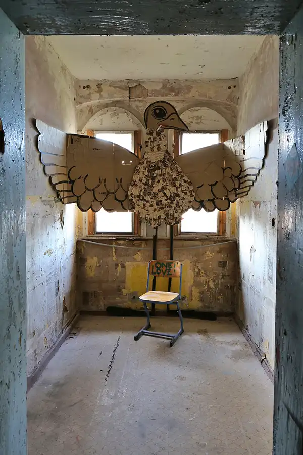 161 | 2019 | Strelitz-Alt | Mecklenburg-Strelitzsche Landesirrenanstalt Domjüch – artbase 2019 | © carsten riede fotografie