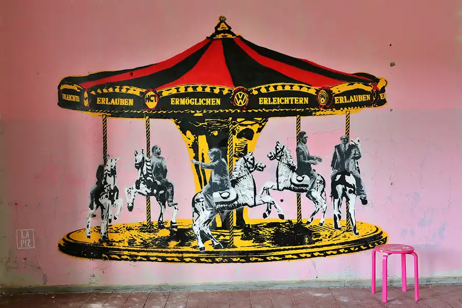 199 | 2019 | Strelitz-Alt | Mecklenburg-Strelitzsche Landesirrenanstalt Domjüch – artbase 2019 | © carsten riede fotografie