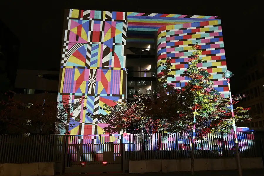 059 | 2019 | Berlin | Botschaft der Republik Singapur | © carsten riede fotografie