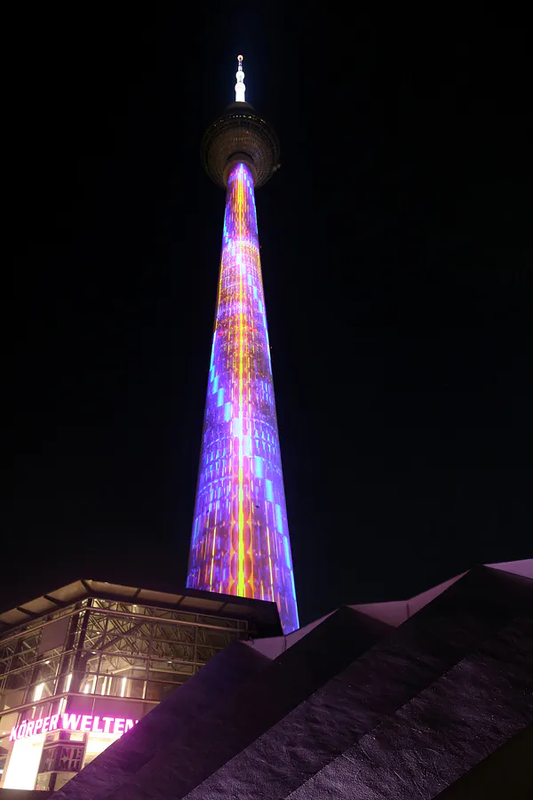 097 | 2019 | Berlin | Fernsehturm | © carsten riede fotografie