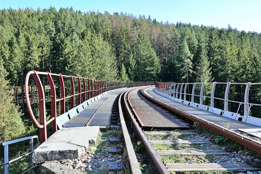 024 | 2020 | Remptendorf | Ziemestalbrücke | © carsten riede fotografie