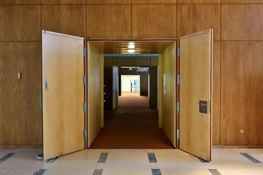 027 | 2020 | Berlin | Staatsratsgebäude | © carsten riede fotografie