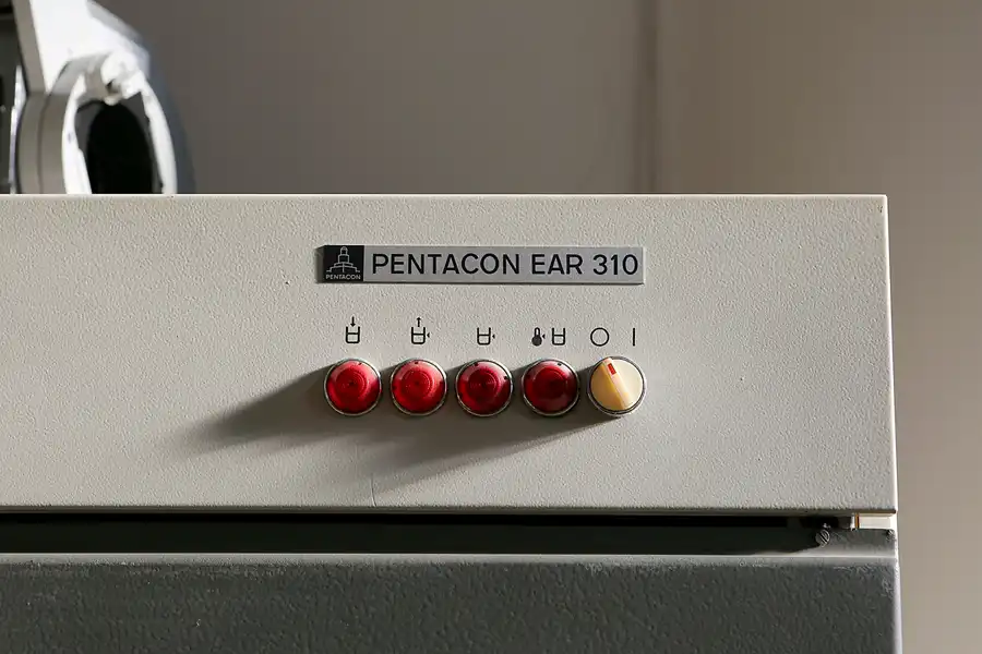 025 | 2020 | Berlin | Das Haftkrankenhaus in der Untersuchungshaftanstalt des Ministeriums für Staatssicherheit der DDR (MfS) Hohenschönhausen | © carsten riede fotografie