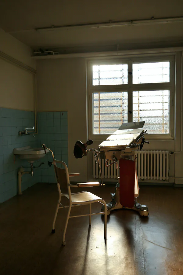 031 | 2020 | Berlin | Das Haftkrankenhaus in der Untersuchungshaftanstalt des Ministeriums für Staatssicherheit der DDR (MfS) Hohenschönhausen | © carsten riede fotografie