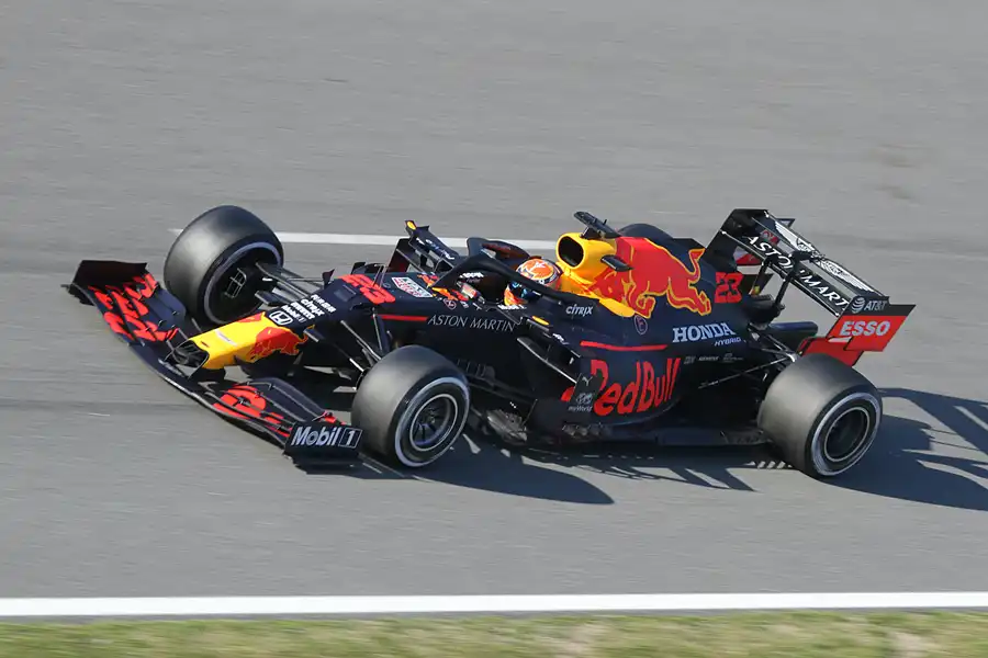 229 | 2020 | Barcelona | Red Bull-Honda RB16 | Alexander Albon | © carsten riede fotografie