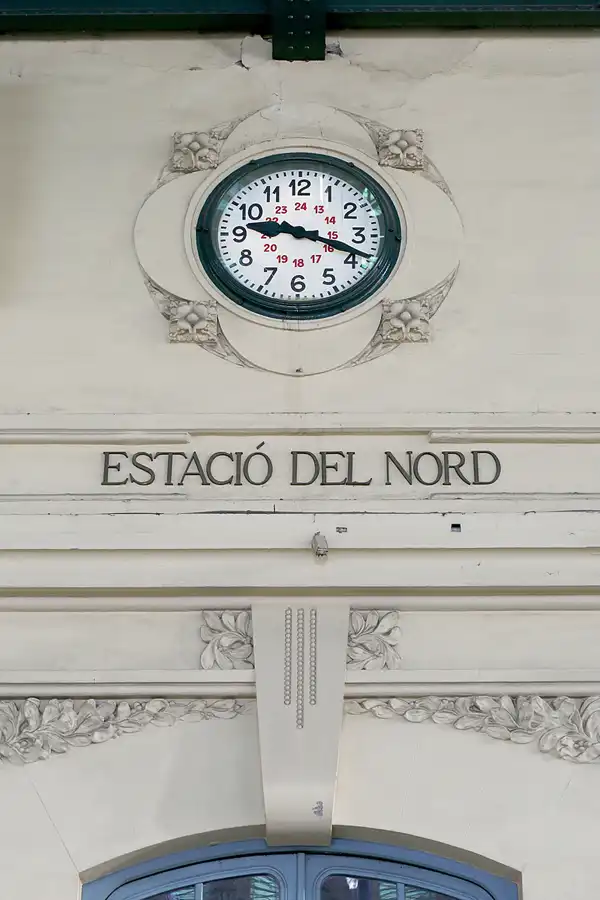 004 | 2020 | Valencia | Estació del Nord | © carsten riede fotografie