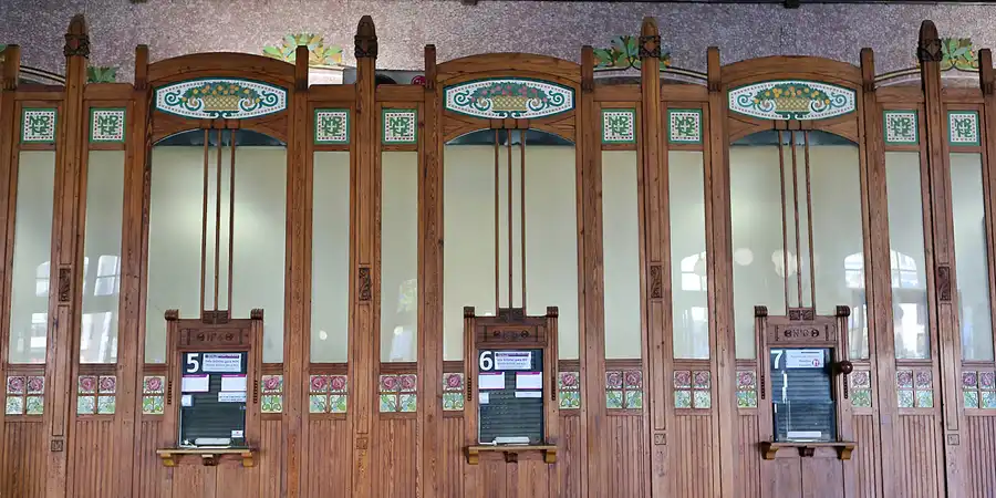 010 | 2020 | Valencia | Estació del Nord | © carsten riede fotografie