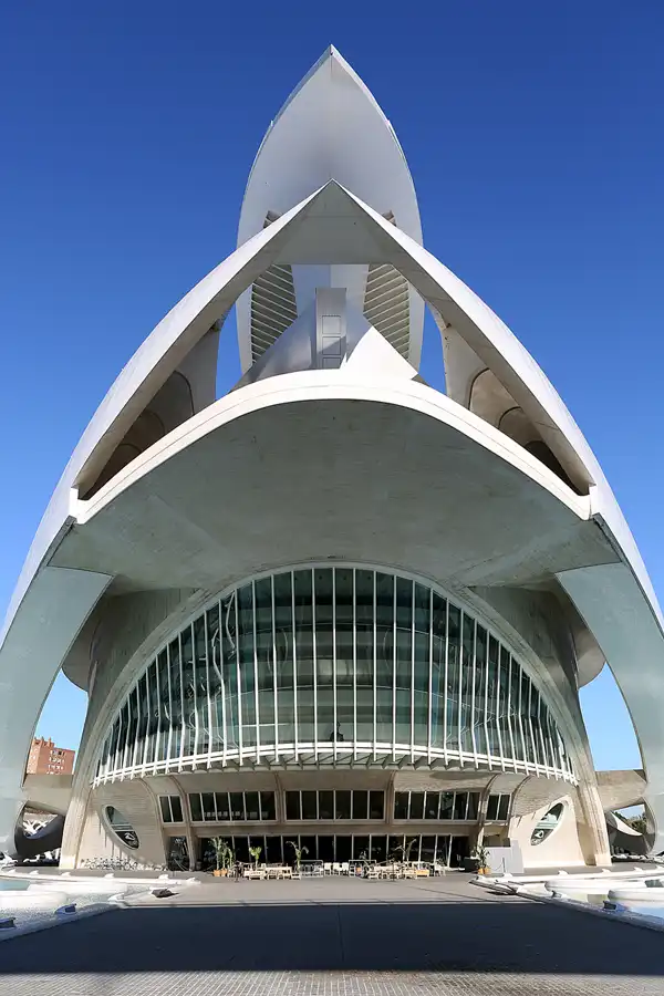 003 | 2020 | Valencia | Ciutat de les Arts i les Ciències | © carsten riede fotografie