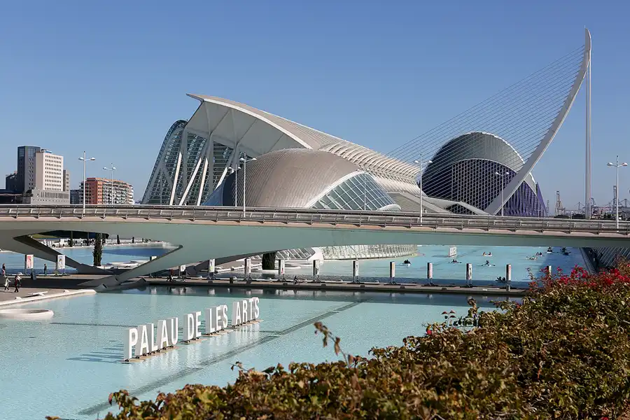 023 | 2020 | Valencia | Ciutat de les Arts i les Ciències | © carsten riede fotografie