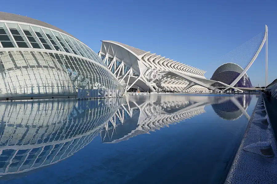 039 | 2020 | Valencia | Ciutat de les Arts i les Ciències | © carsten riede fotografie