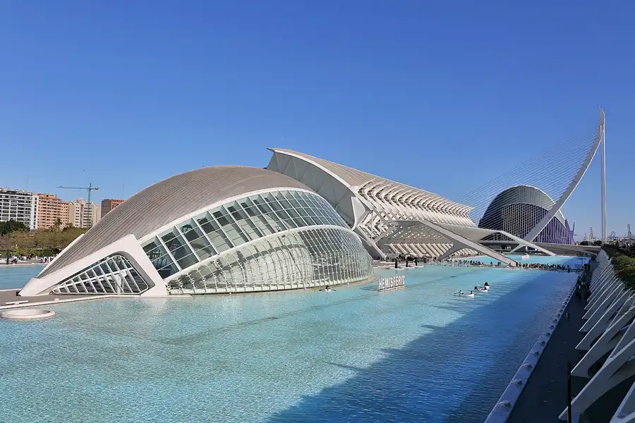 044 | 2020 | Valencia | Ciutat de les Arts i les Ciències | © carsten riede fotografie