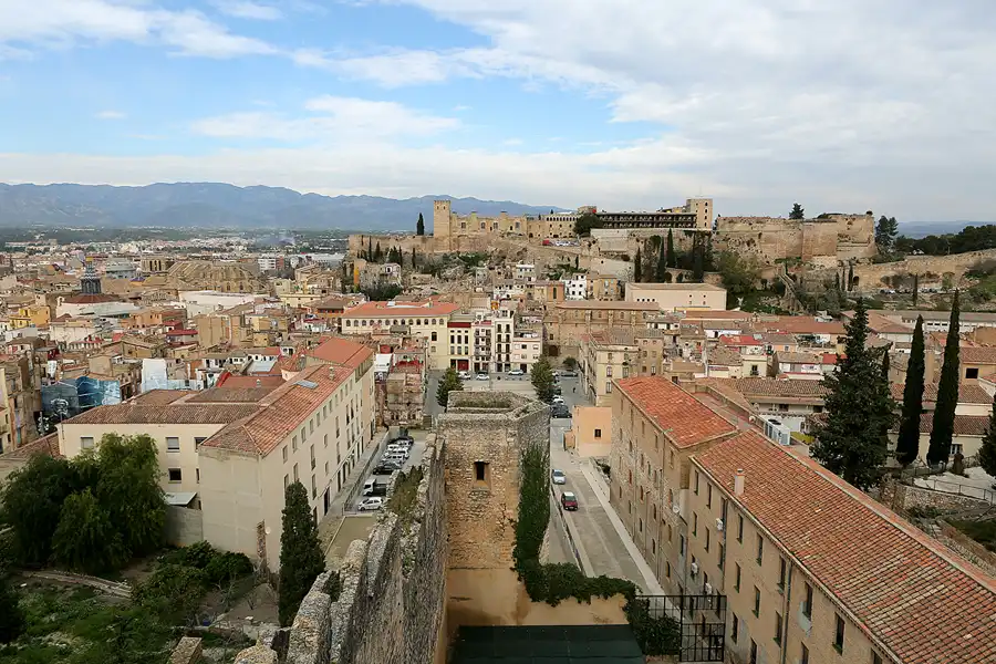 004 | 2020 | Tortosa | © carsten riede fotografie