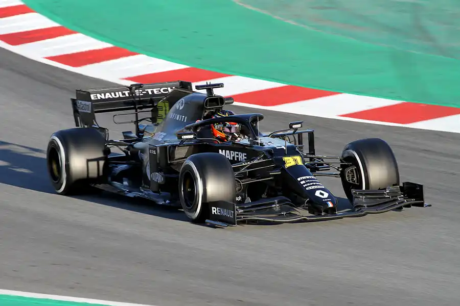 089 | 2020 | Barcelona | Renault R.S.20 | Esteban Ocon | © carsten riede fotografie