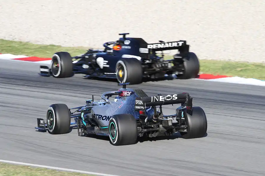 161 | 2020 | Barcelona | Mercedes-AMG F1 W11 EQ Performance | Valtteri Bottas + Renault R.S.20 | Esteban Ocon | © carsten riede fotografie