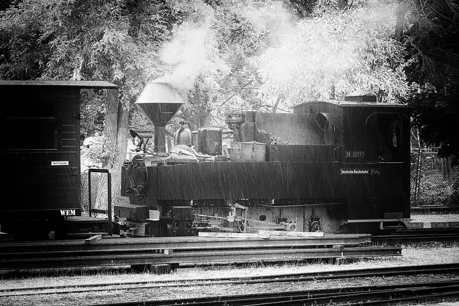 111 | 2020 | Weisswasser | Tonbahn – Bahnhof Teichstrasse | © carsten riede fotografie