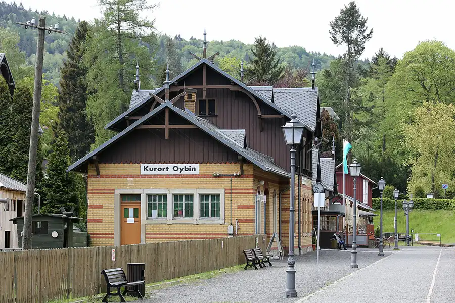 017 | 2020 | Oybin | Zittauer Schmalspurbahn – Bahnhof Oybin | © carsten riede fotografie
